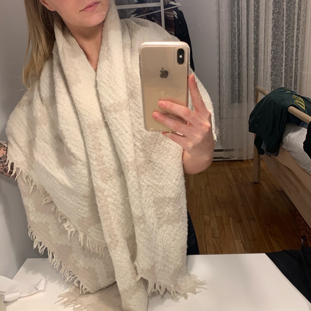 ARITZIA WILFRED MOSAIC BLANKET